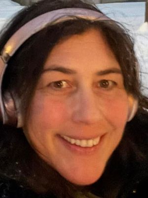 Phoebe, 39