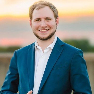 Eric, 28