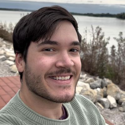 Noah, 25