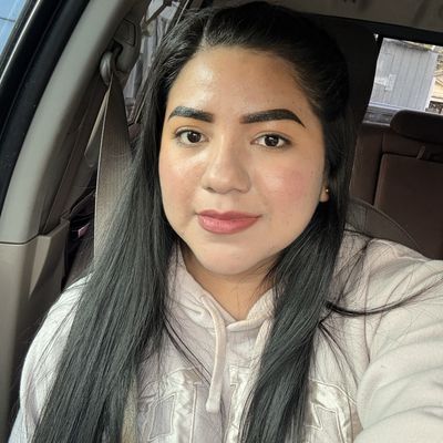 Noelia, 26