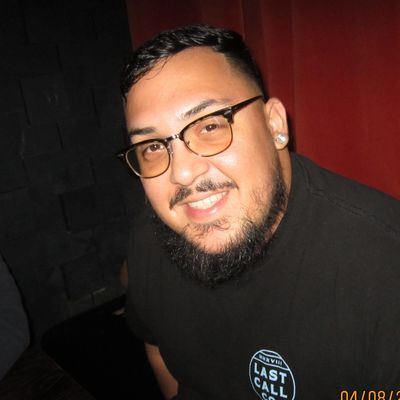 Jorge, 30