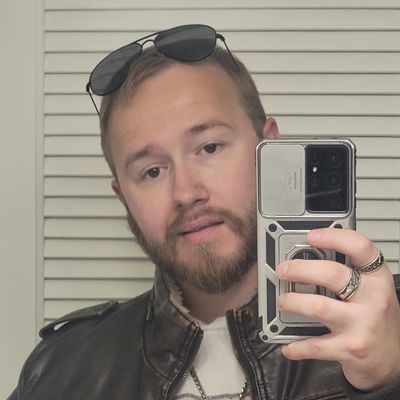 Bryan, 30