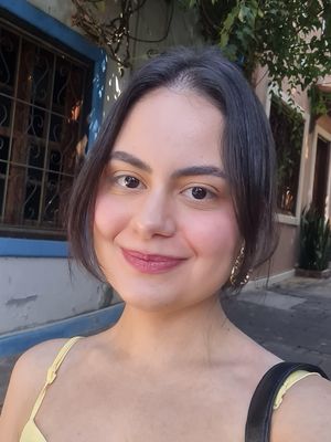 Helena, 26