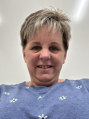Theresa, 52