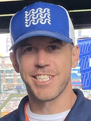 Kevin, 35