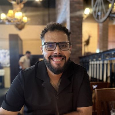 Cristian, 26
