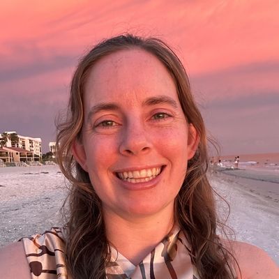 Erin, 36
