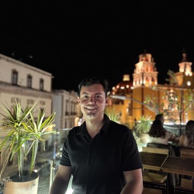 Jorge, 29