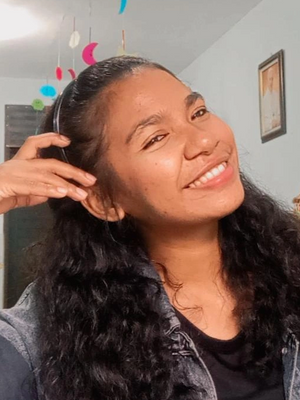 Nona, 28