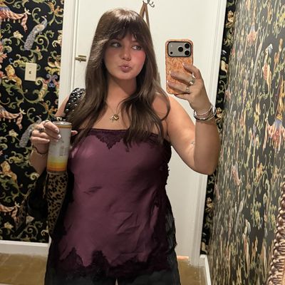 Laurelynn, 24