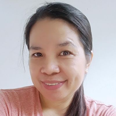 Cristina, 42