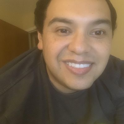 Emilio, 38