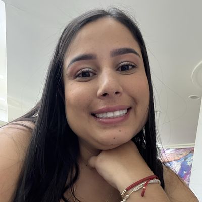 Madelen, 32