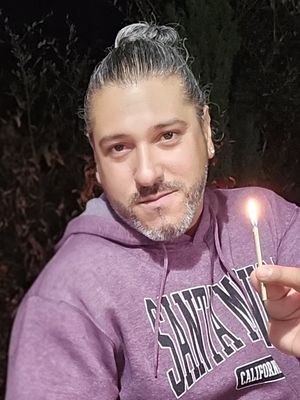 Juan Carlos, 38