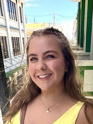 Sofia, 21