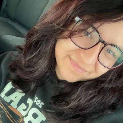 Rachel, 25