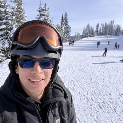 Emiliano, 22