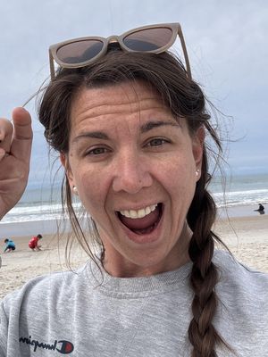 Julie, 41