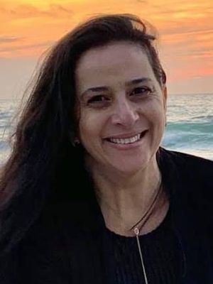 Maive, 55