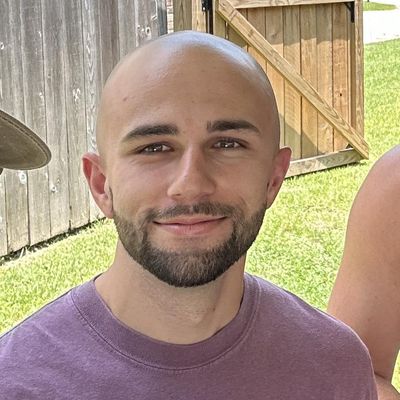 Devin, 26