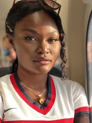 Theresa, 30