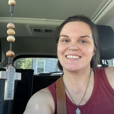 Katie, 39