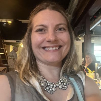 Charlotte, 42
