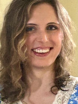 Emily, 30