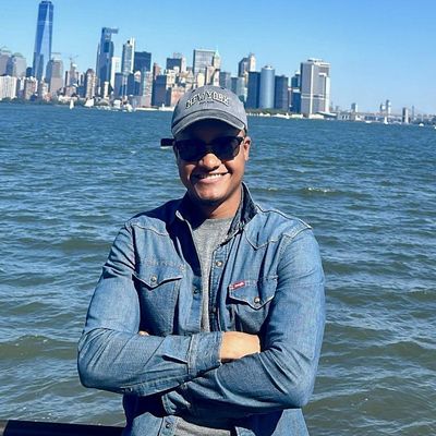 Juan, 28