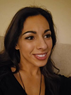 Polina, 32
