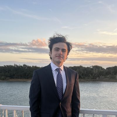 Joey, 22