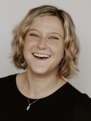 Rachel, 28