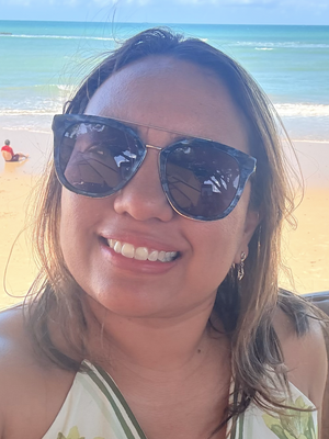 Ana, 43