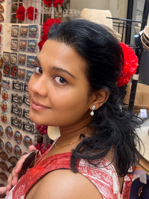 Betina, 25