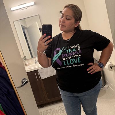 Ana, 37