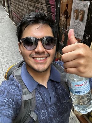Alex, 29