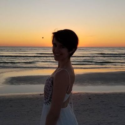Diane, 28