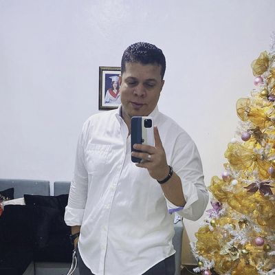 Leo, 36