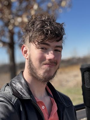 Joe, 19