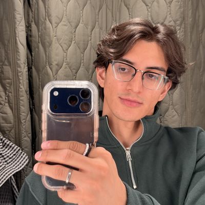 Miguel, 26