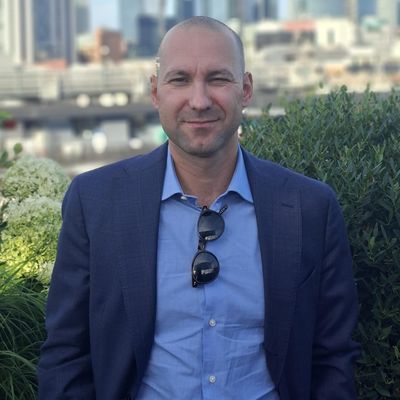 Alessandro, 41