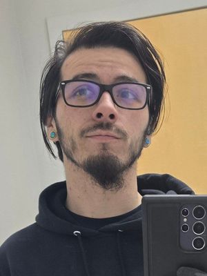 Darian, 29