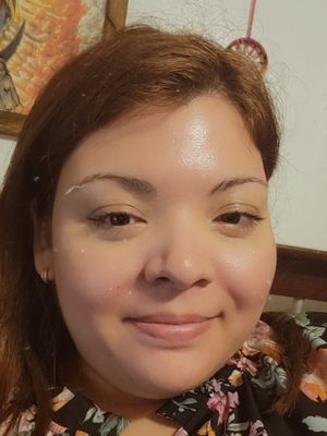 Beatriz, 33