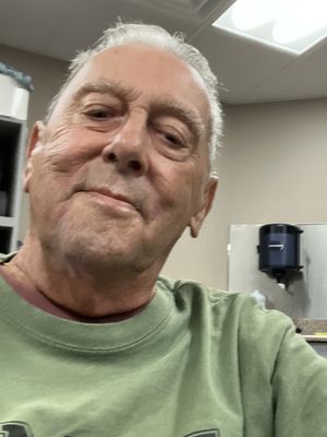 Charlie, 60