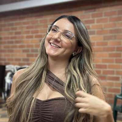 Alejandra, 30