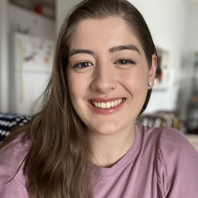 Molly, 26