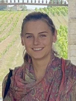 Cornelia, 25