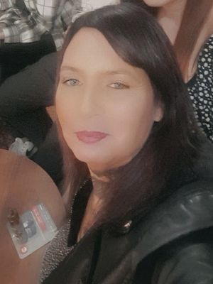 Tracey, 48
