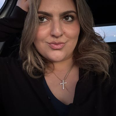 Miranda, 27