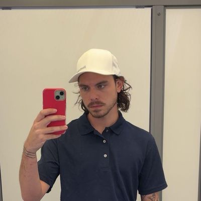 Lucas, 26